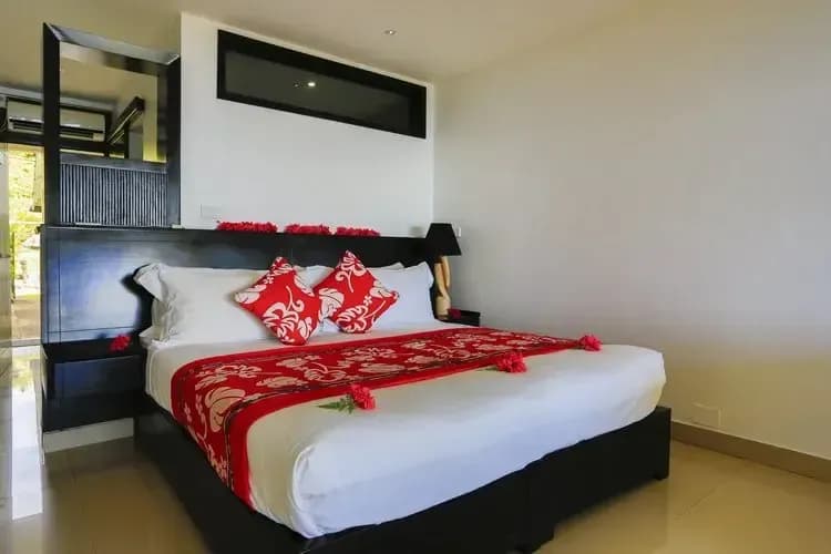 No alternative text provided No alternative text provided