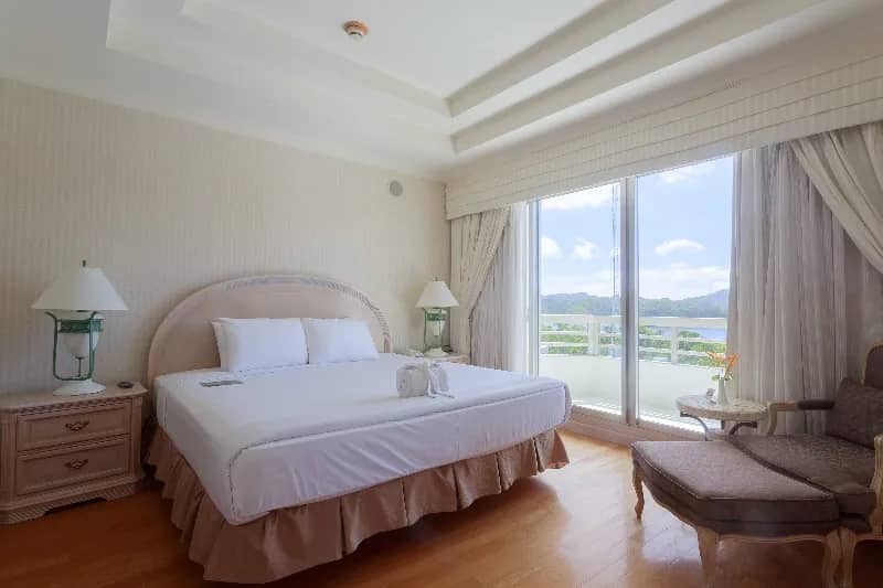 Executive Suite - image Executive Suite - image