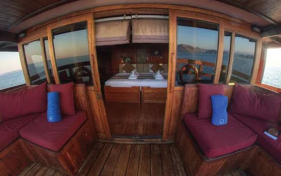 Damai I Master Cabin 6 - image Damai I Master Cabin 6 - image