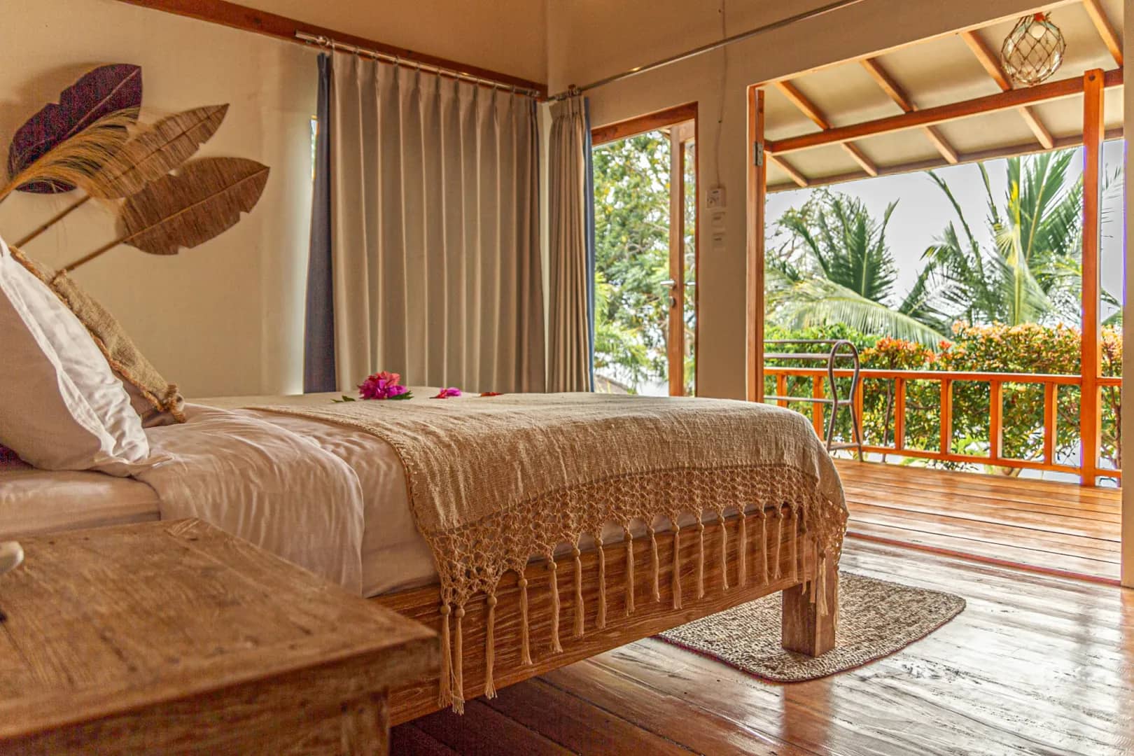 Seaview Bungalow - image Seaview Bungalow - image