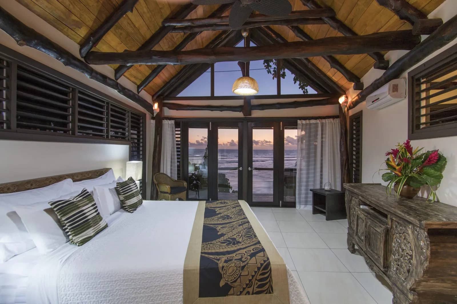 Sea Breeze Villa - image Sea Breeze Villa - image