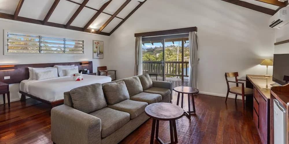 Deluxe Family Fare - image Deluxe Family Fare - image