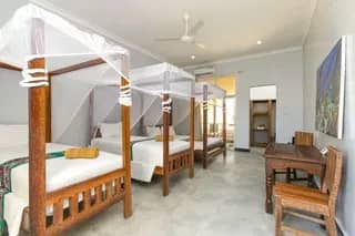 Triple Room - image Triple Room - image