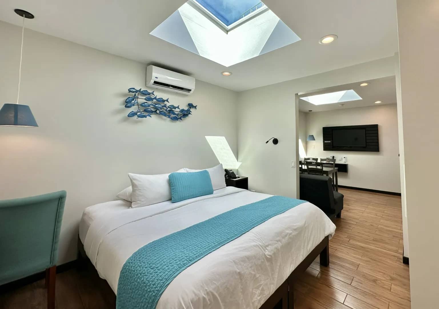 Starlight Room with Kitchenette - image Starlight Room with Kitchenette - image