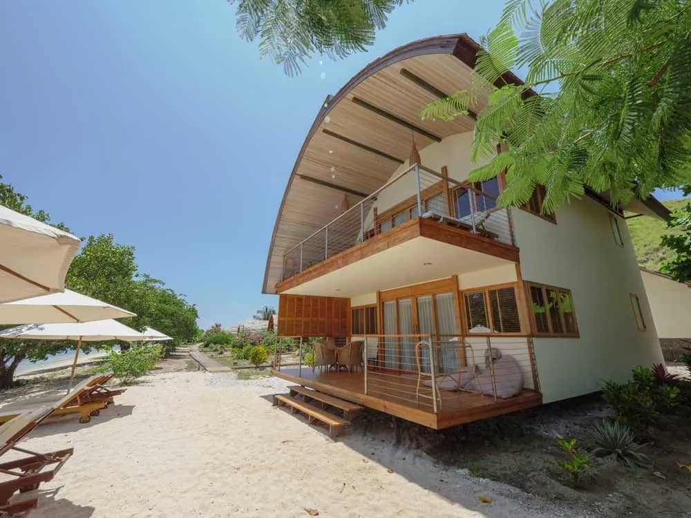 Grand Beach - image Grand Beach - image