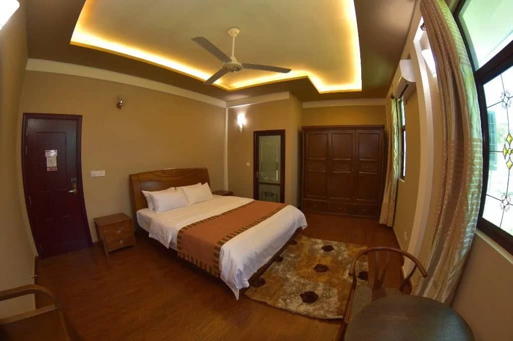 Superior King Room with Jacuzzi - image Superior King Room with Jacuzzi - image