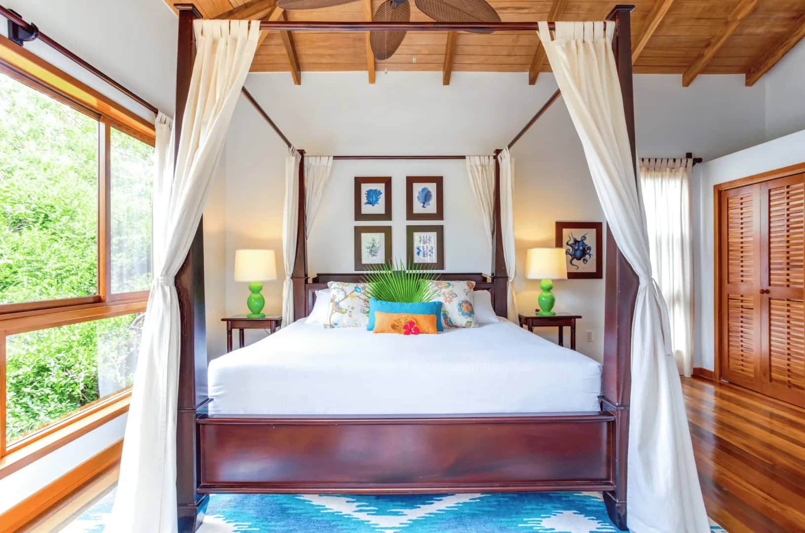 Deluxe Treehouse Rooms - image Deluxe Treehouse Rooms - image