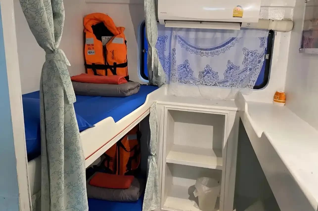 Twin Cabins - image Twin Cabins - image