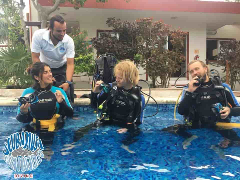 Thumbnail 3 Thumbnail 3