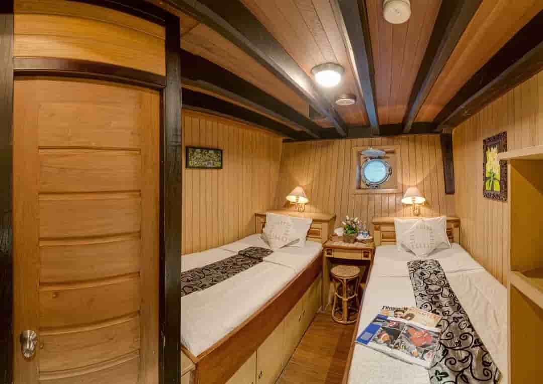 Thumbnail 5 Thumbnail 5