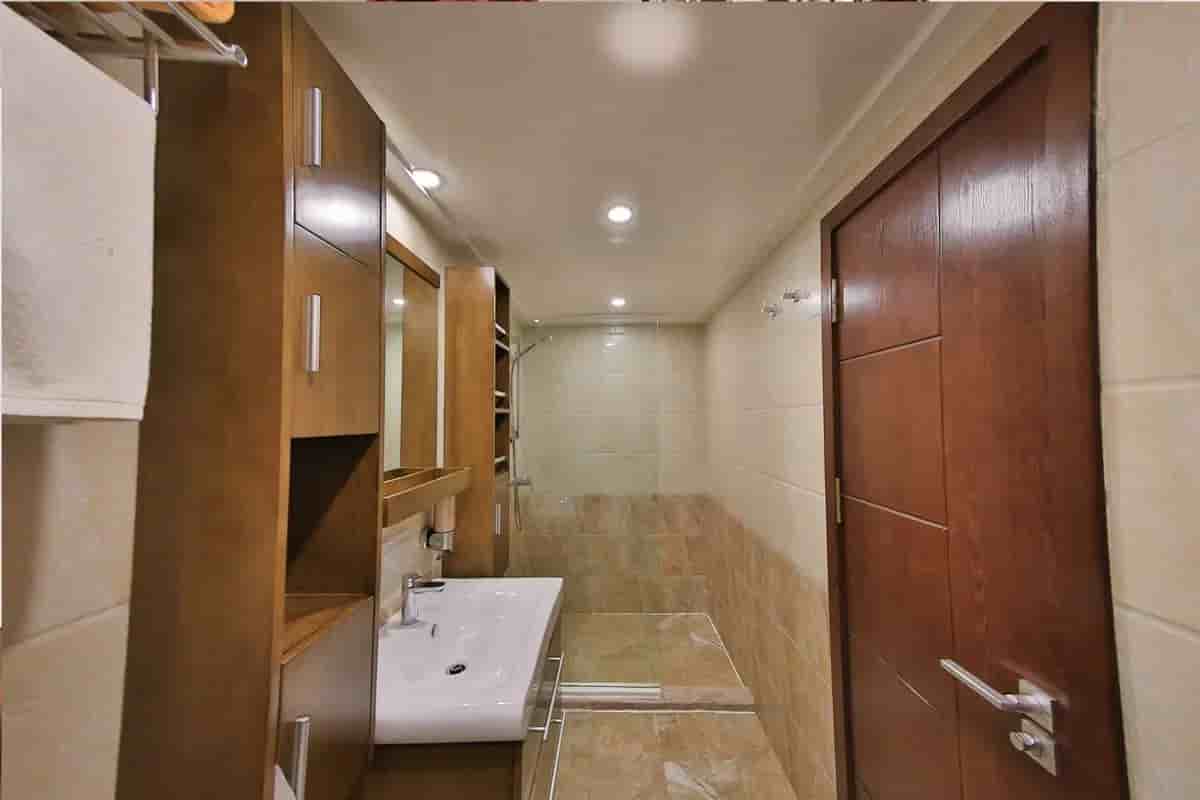 Thumbnail 10 Thumbnail 10