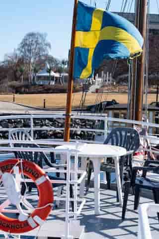 Thumbnail 4 Thumbnail 4