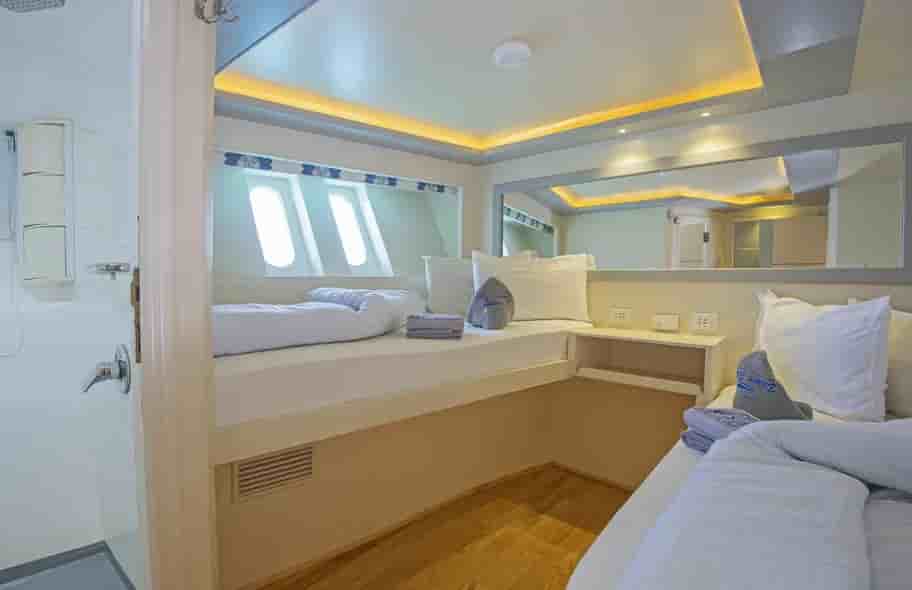 Thumbnail 1 Thumbnail 1