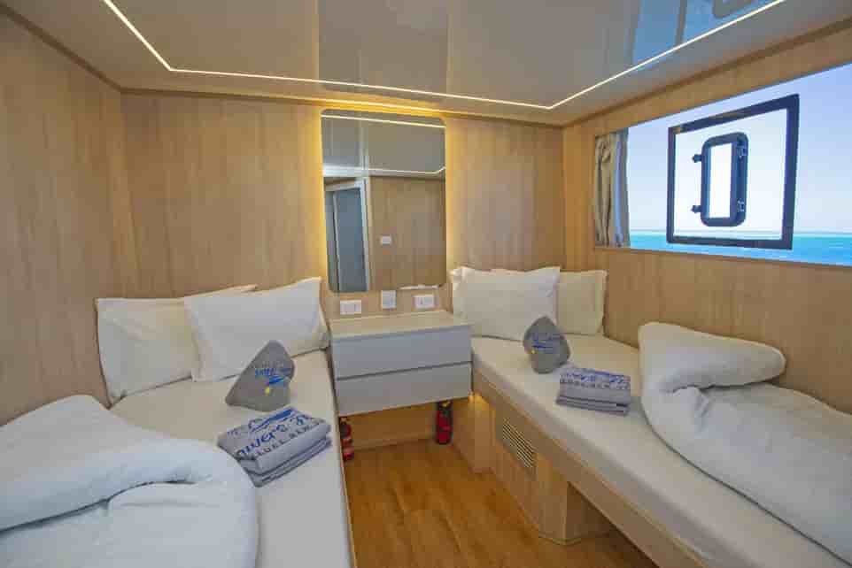 Thumbnail 5 Thumbnail 5