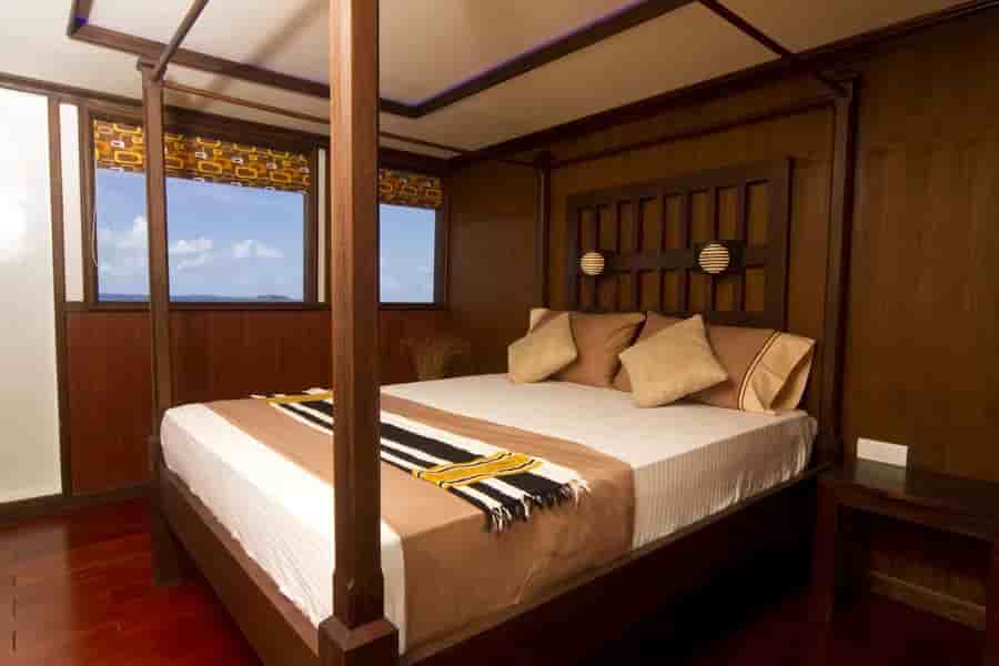 Thumbnail 2 Thumbnail 2