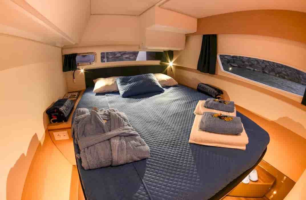 Thumbnail 2 Thumbnail 2