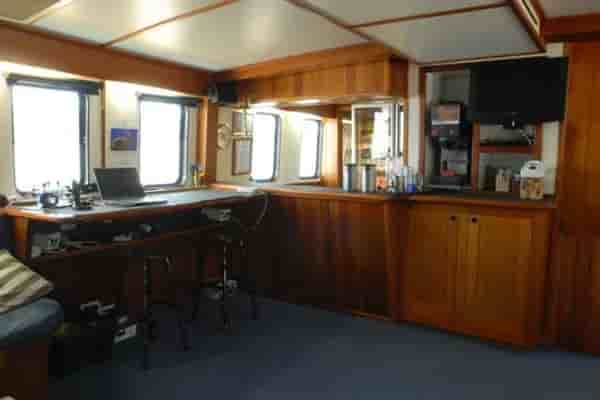 Thumbnail 9 Thumbnail 9