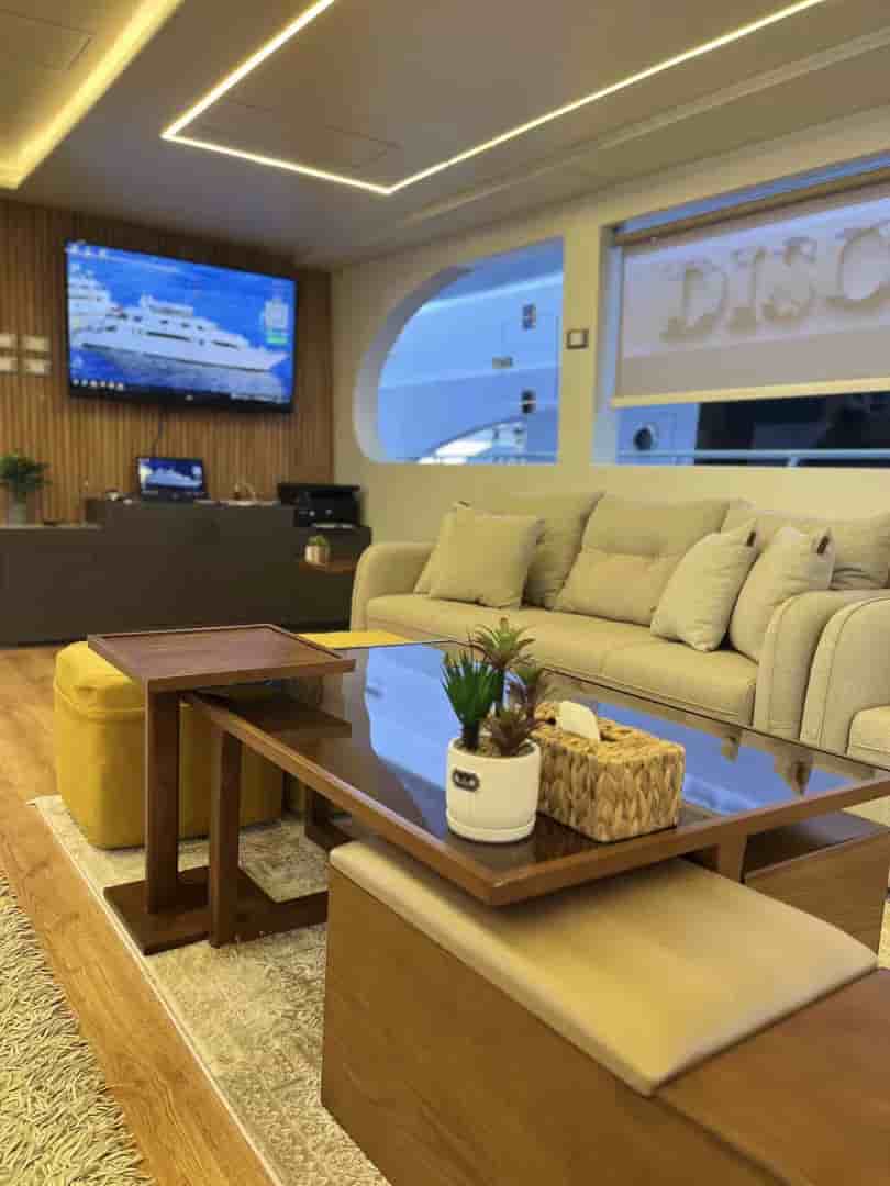 Thumbnail 9 Thumbnail 9