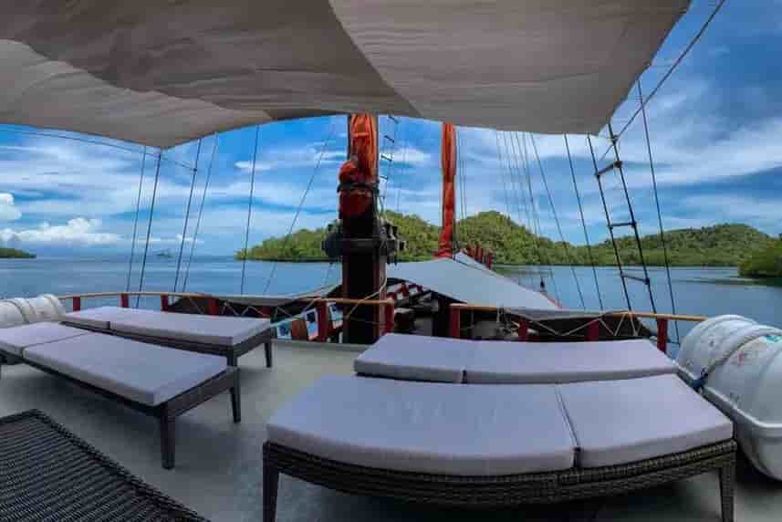 Thumbnail 4 Thumbnail 4