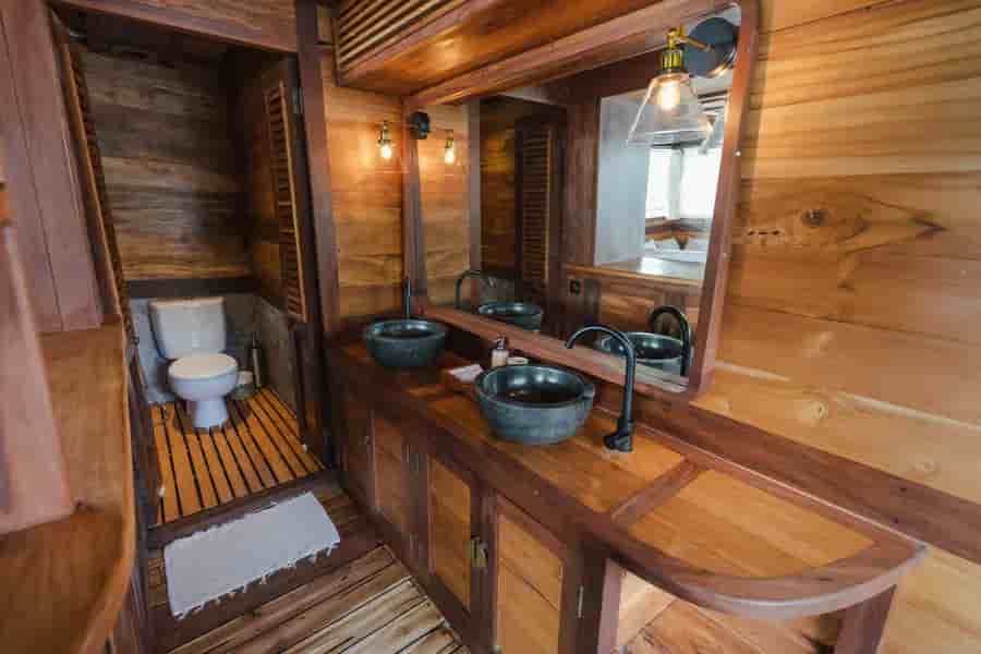 Thumbnail 4 Thumbnail 4