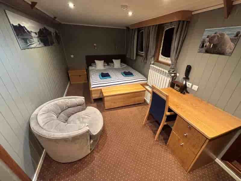 Thumbnail 5 Thumbnail 5