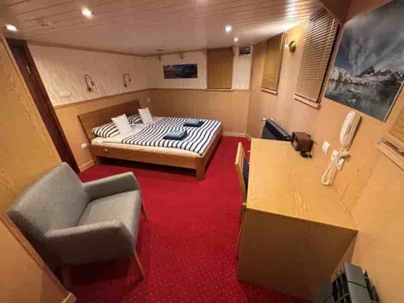 Thumbnail 7 Thumbnail 7