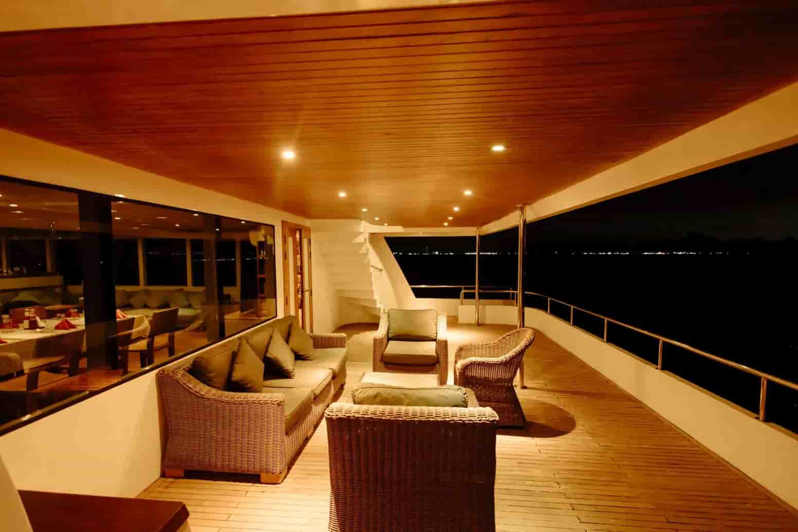 Thumbnail 4 Thumbnail 4