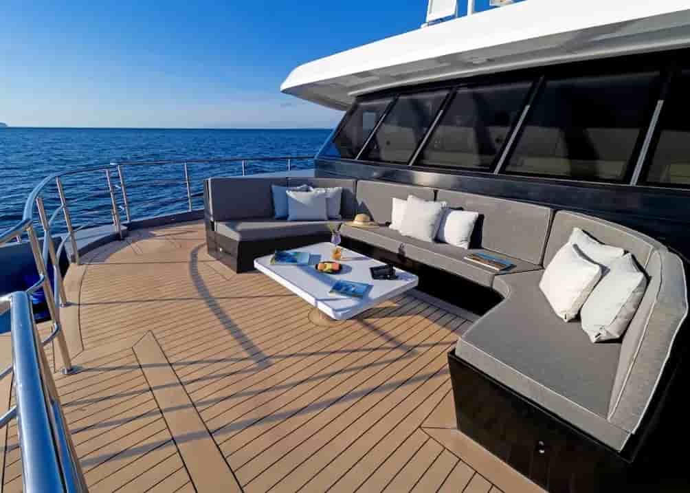 Thumbnail 2 Thumbnail 2