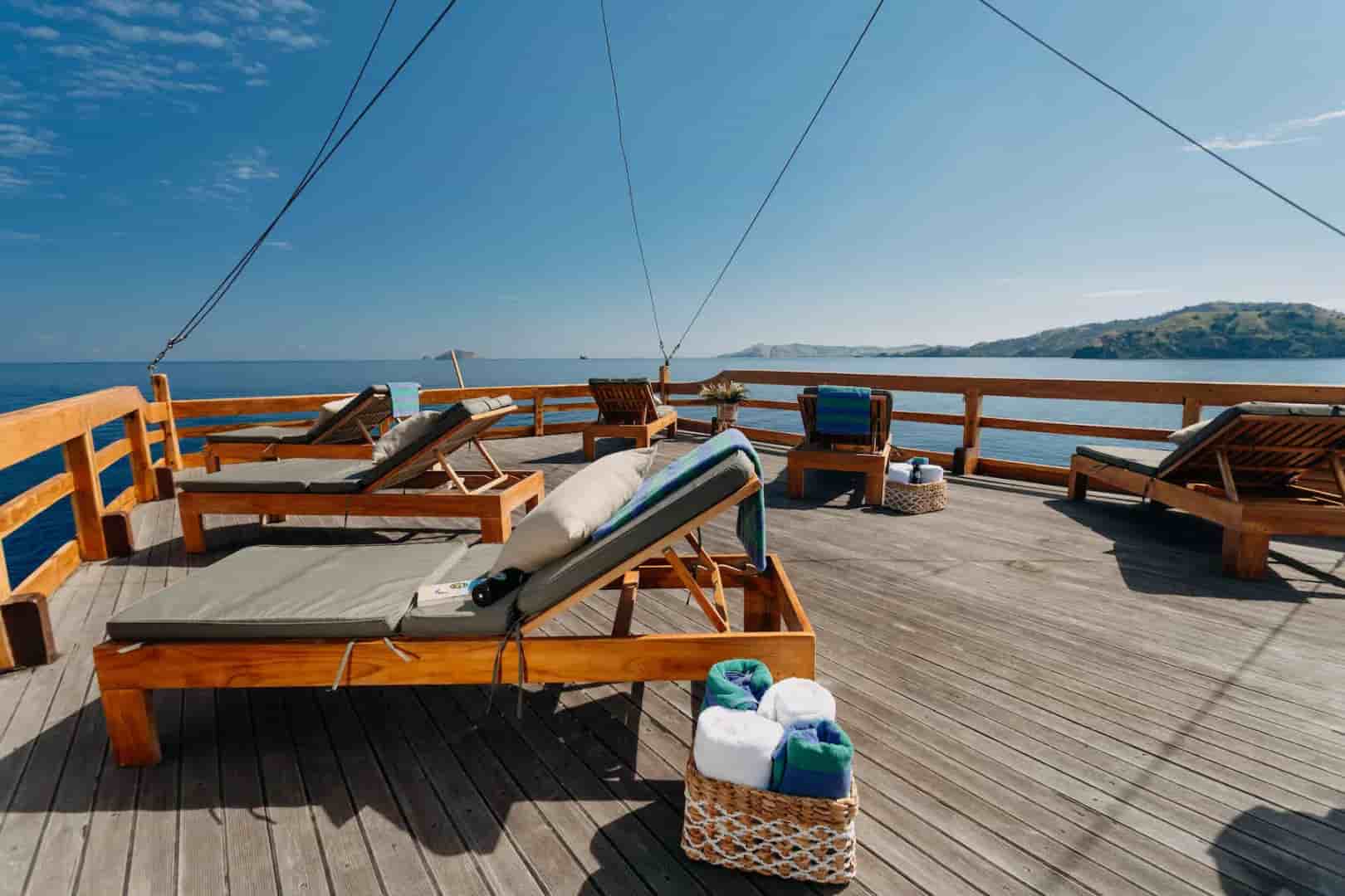 Thumbnail 6 Thumbnail 6