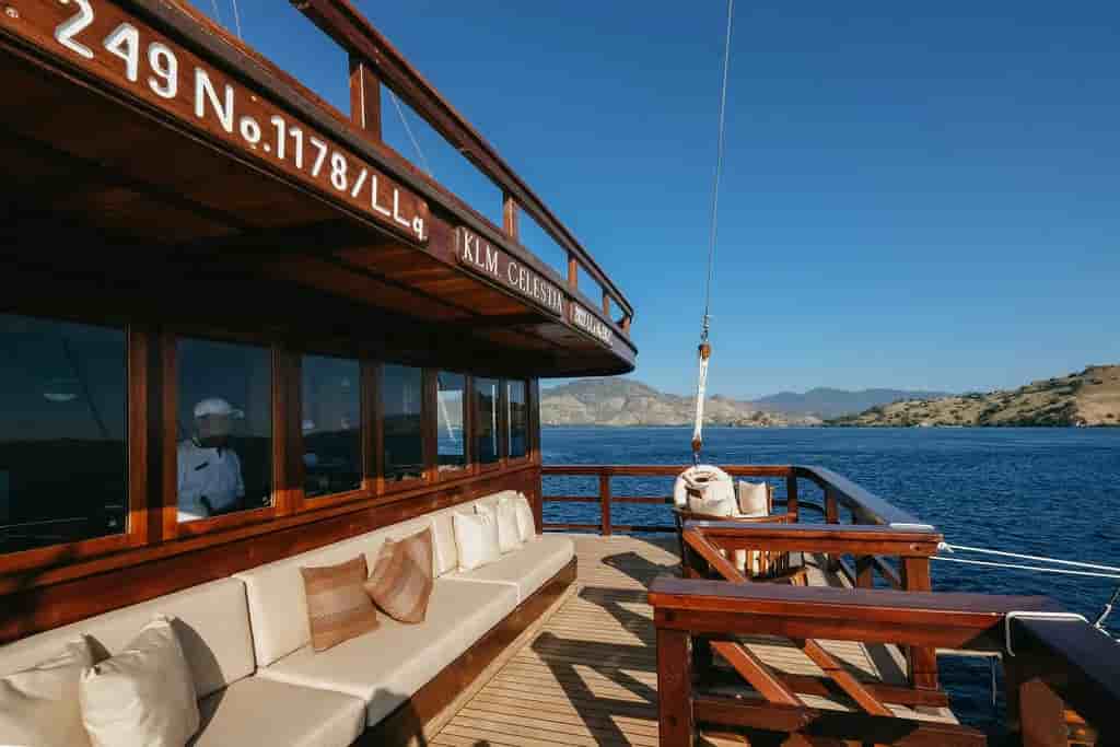 Thumbnail 9 Thumbnail 9