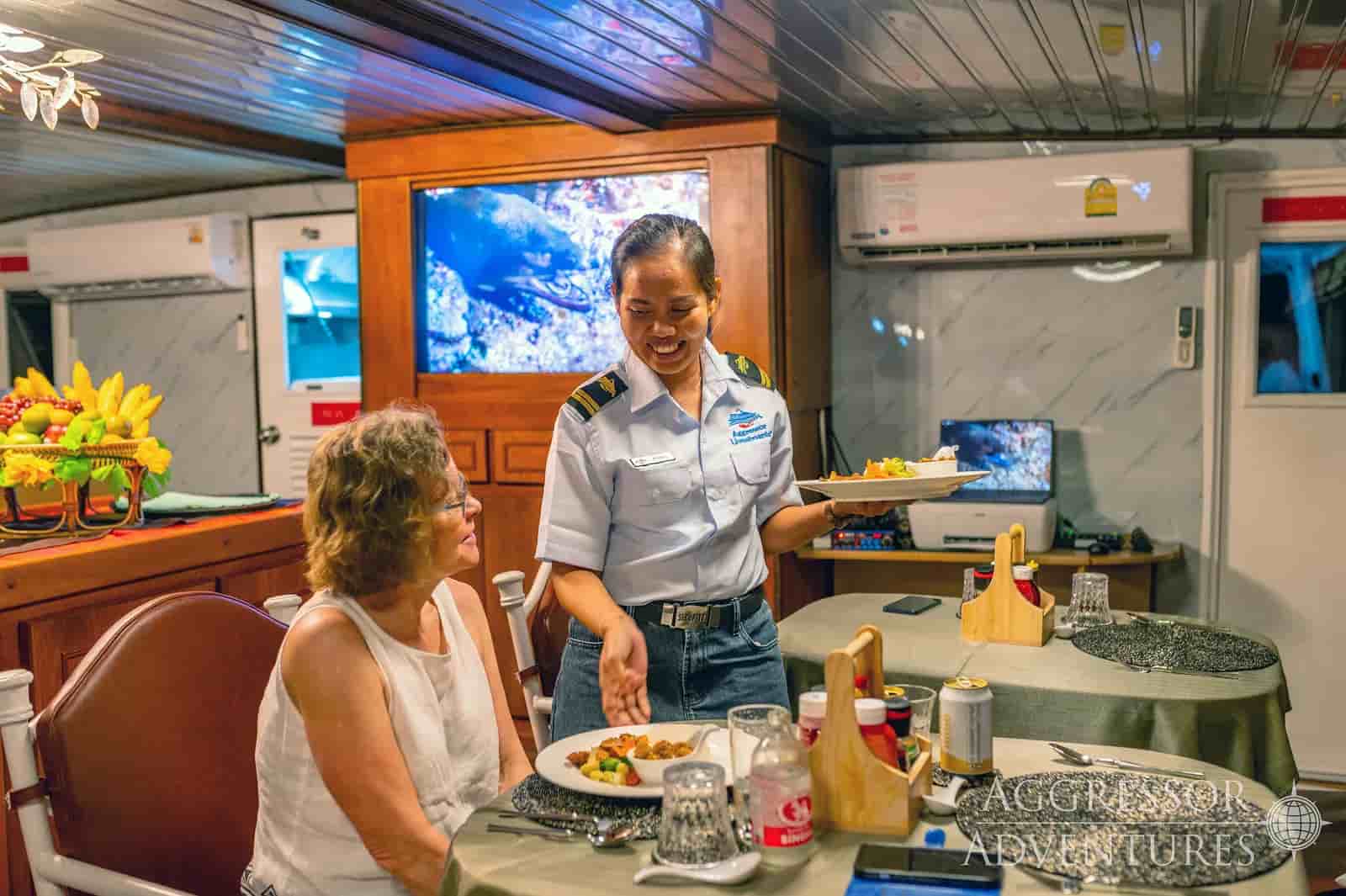 Thumbnail 9 Thumbnail 9