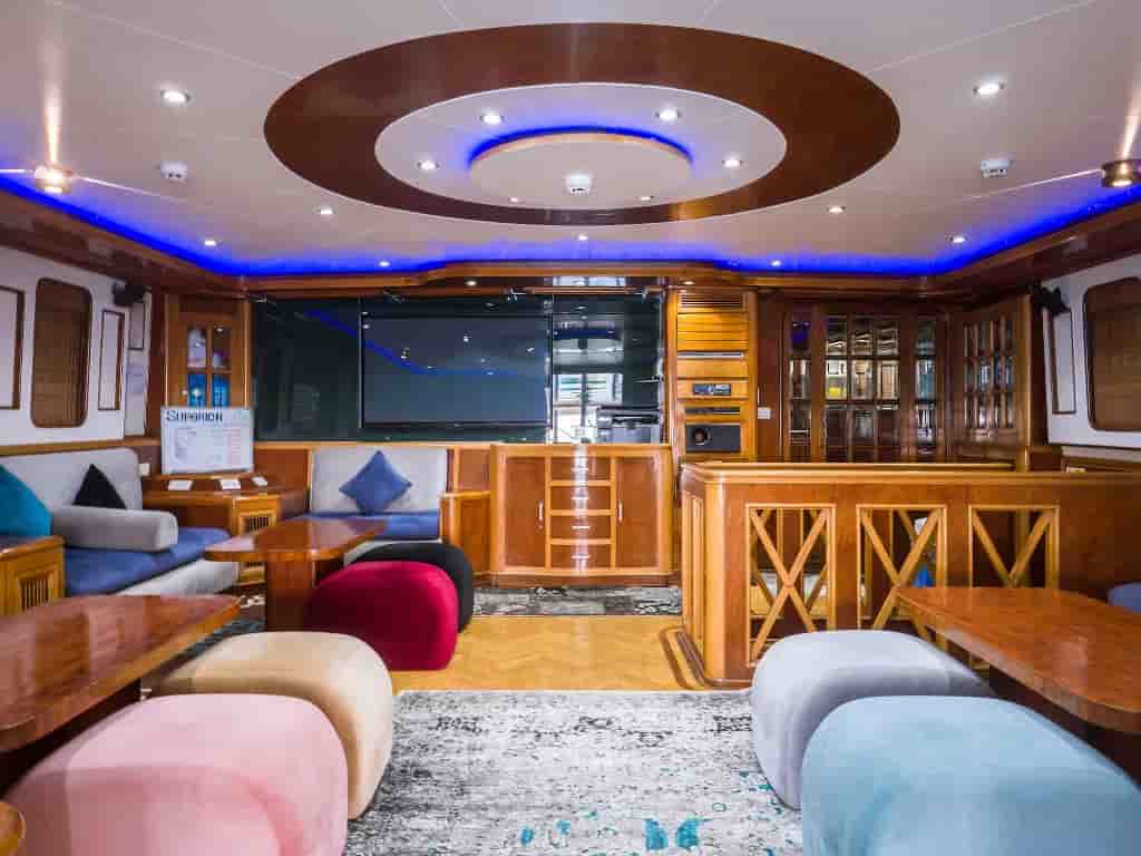 Thumbnail 9 Thumbnail 9