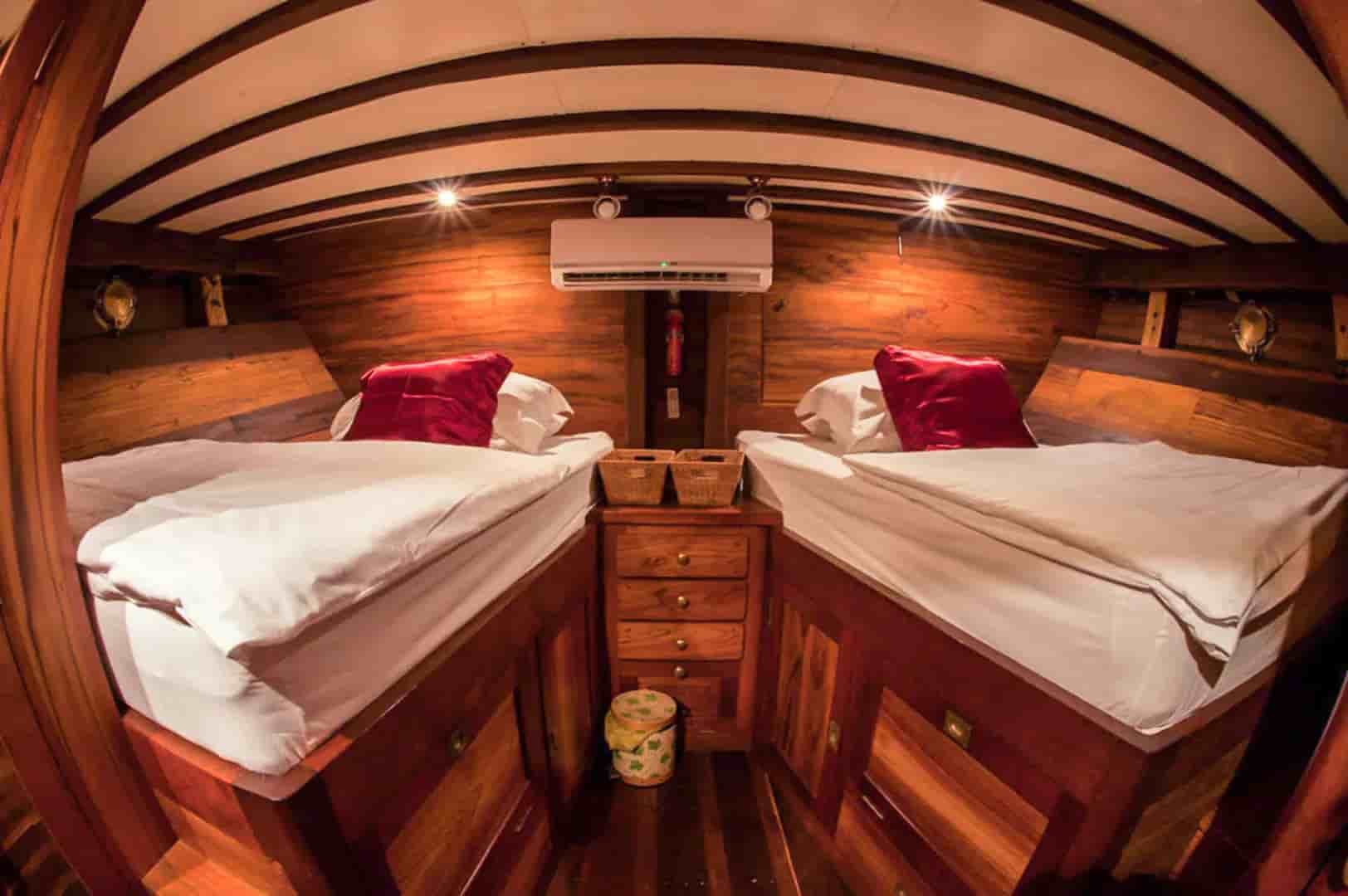 Thumbnail 5 Thumbnail 5