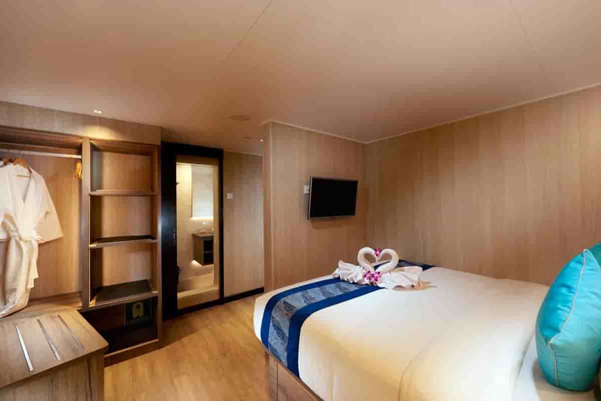 Thumbnail 12 Thumbnail 12