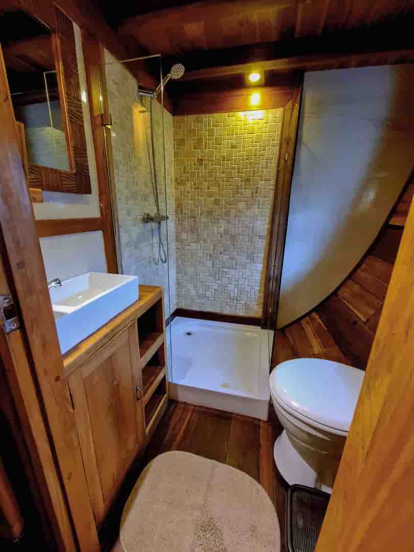 Thumbnail 2 Thumbnail 2