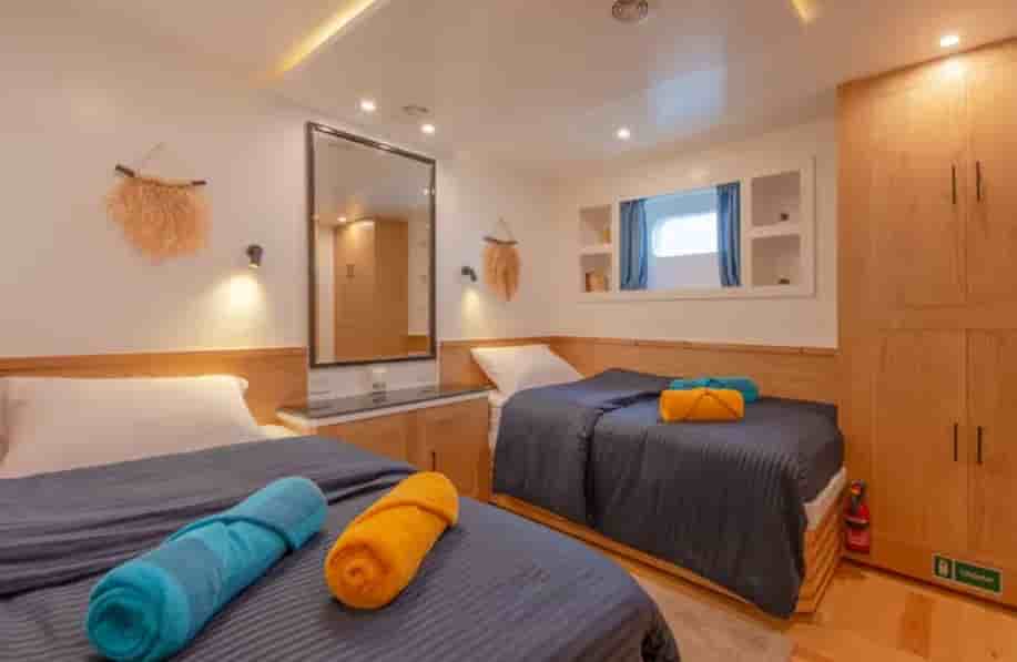 Thumbnail 6 Thumbnail 6