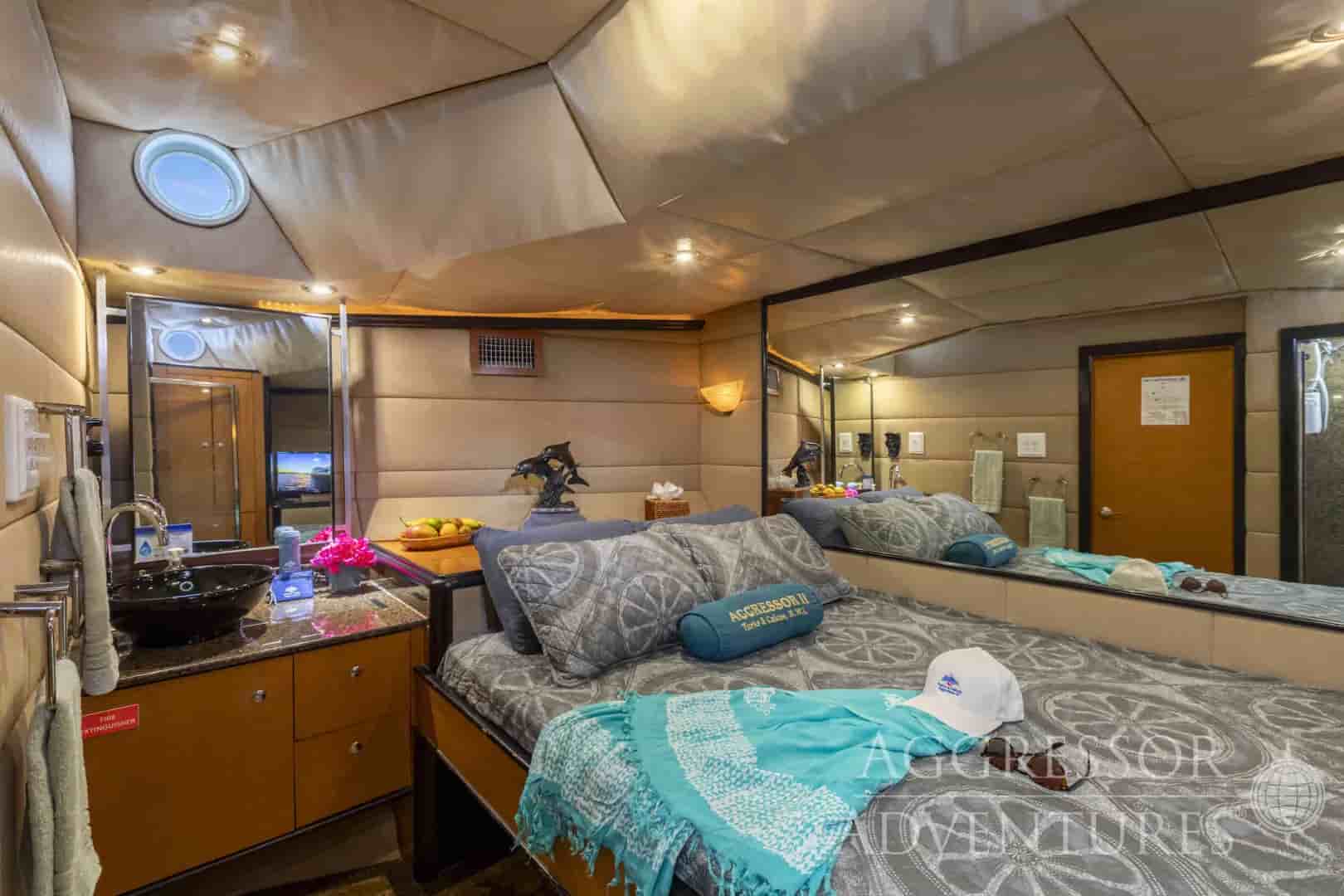 Thumbnail 2 Thumbnail 2