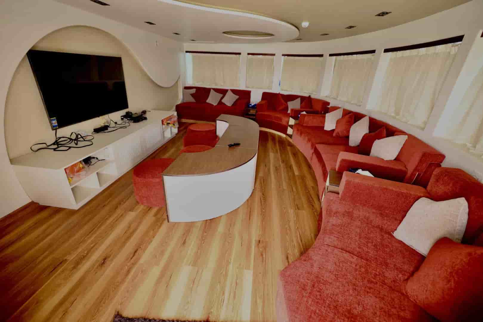 Thumbnail 11 Thumbnail 11