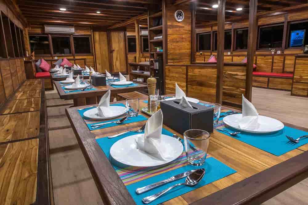 Thumbnail 4 Thumbnail 4