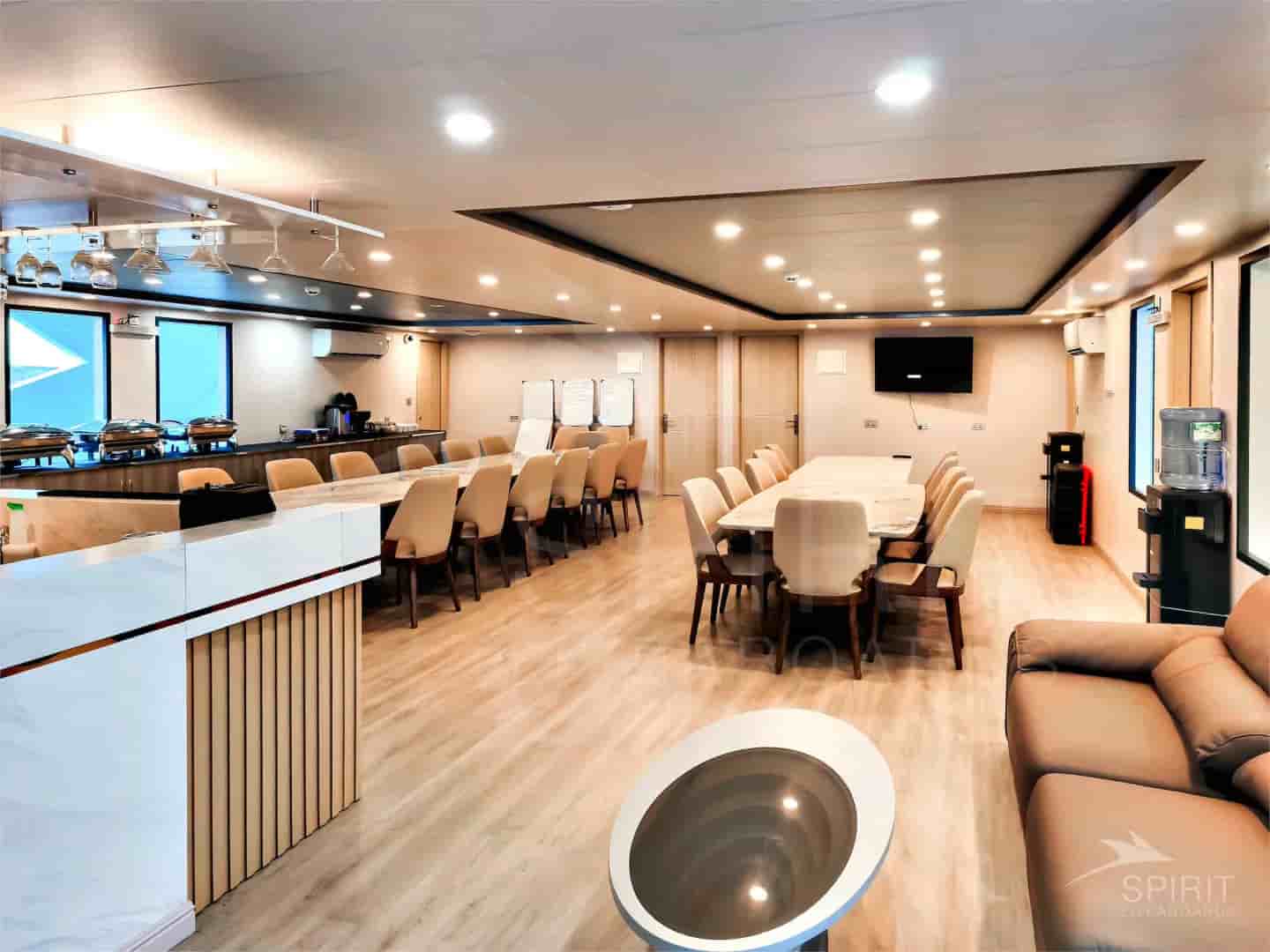 Thumbnail 6 Thumbnail 6