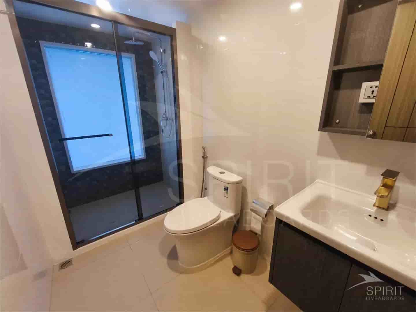 Thumbnail 10 Thumbnail 10