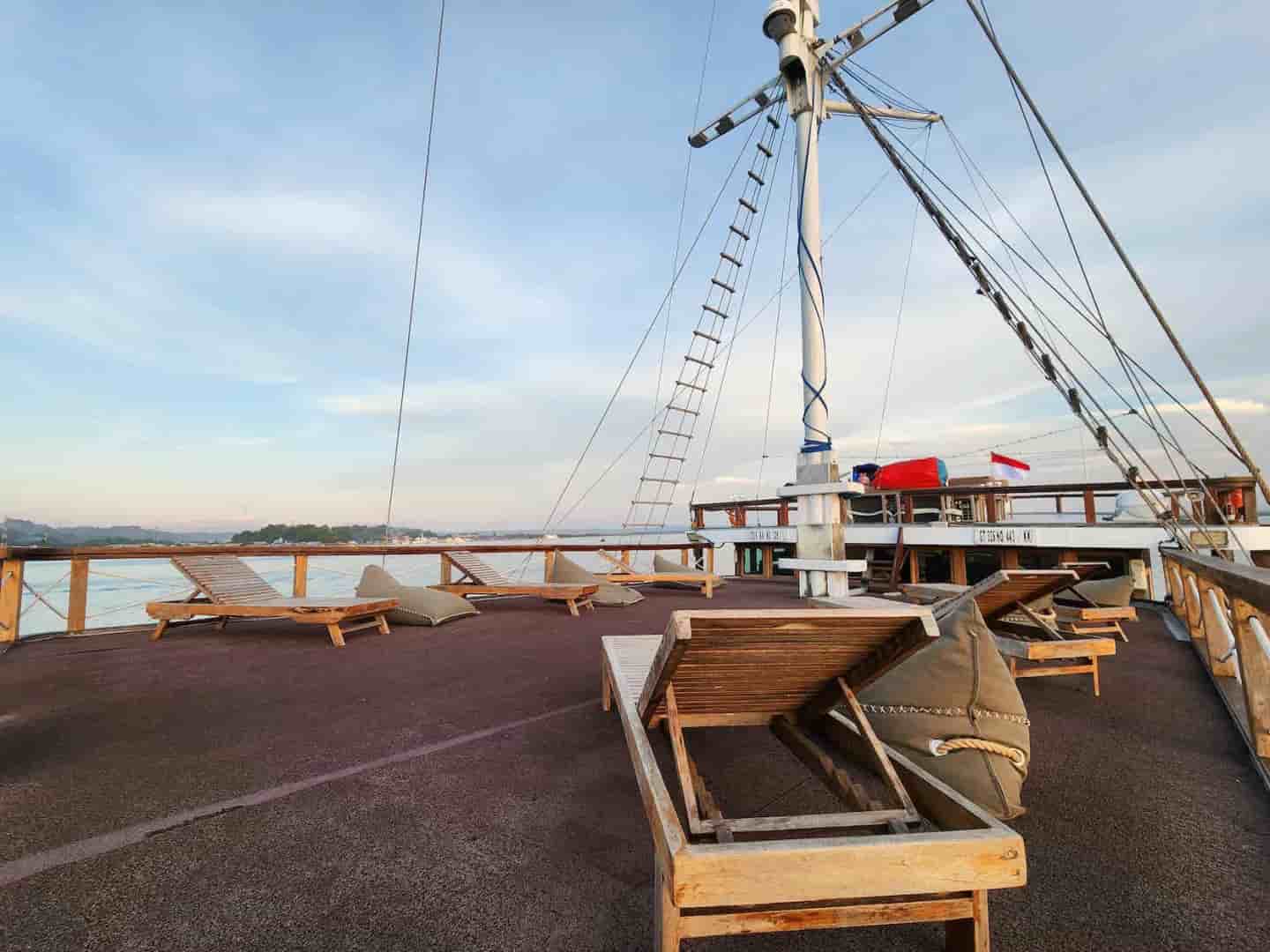 Thumbnail 2 Thumbnail 2