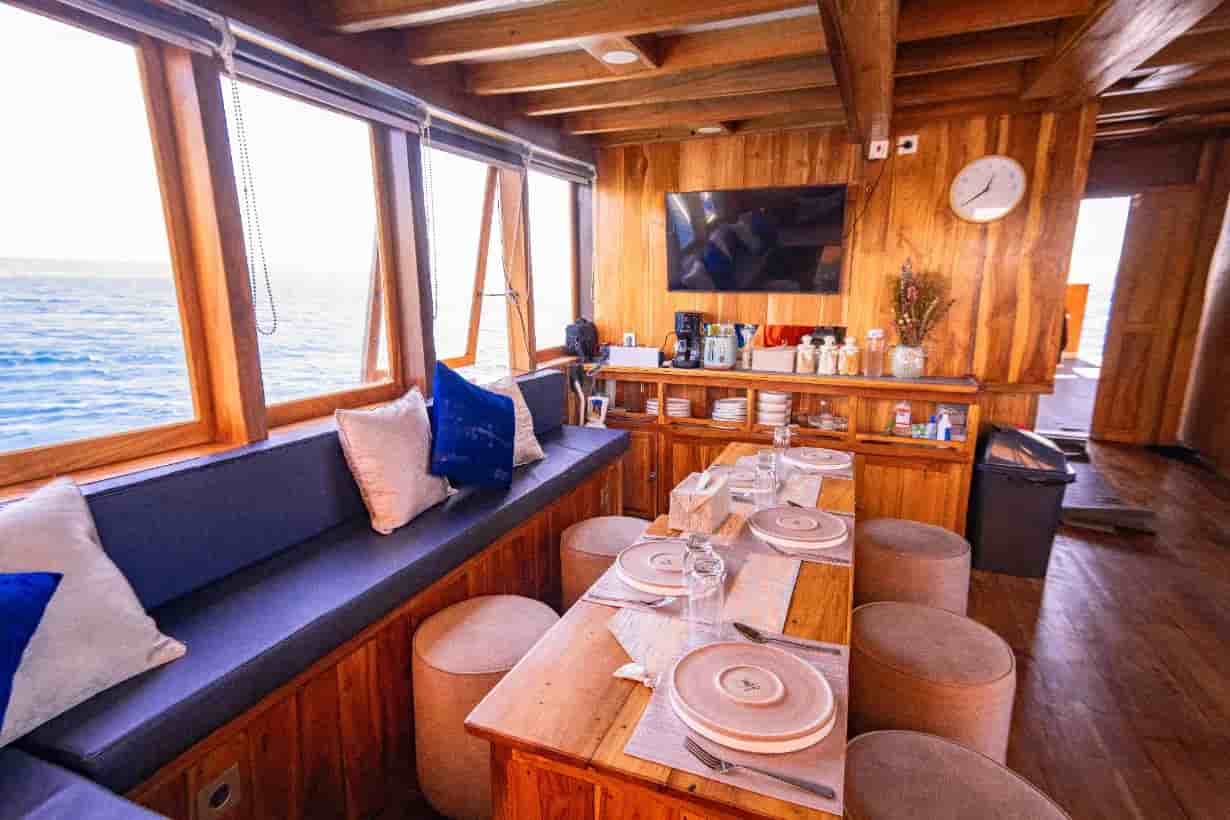 Thumbnail 12 Thumbnail 12