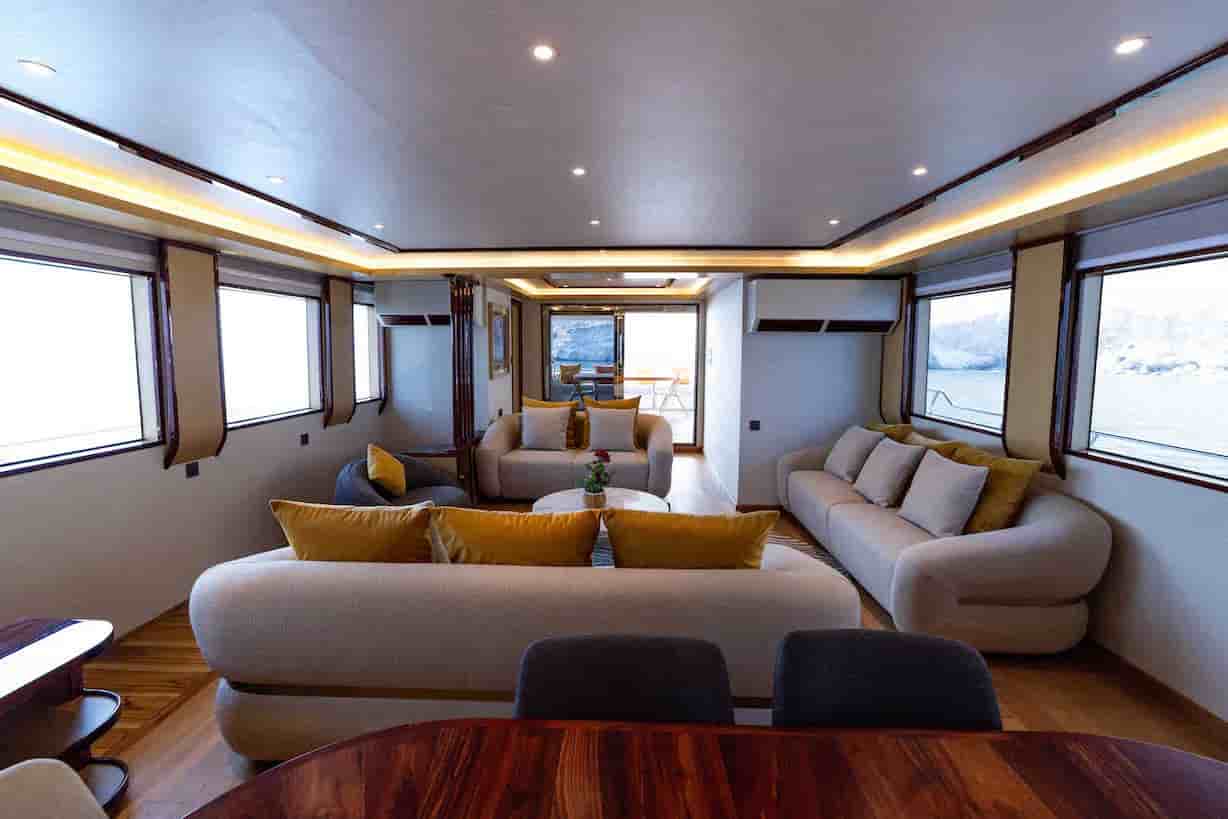 Thumbnail 6 Thumbnail 6