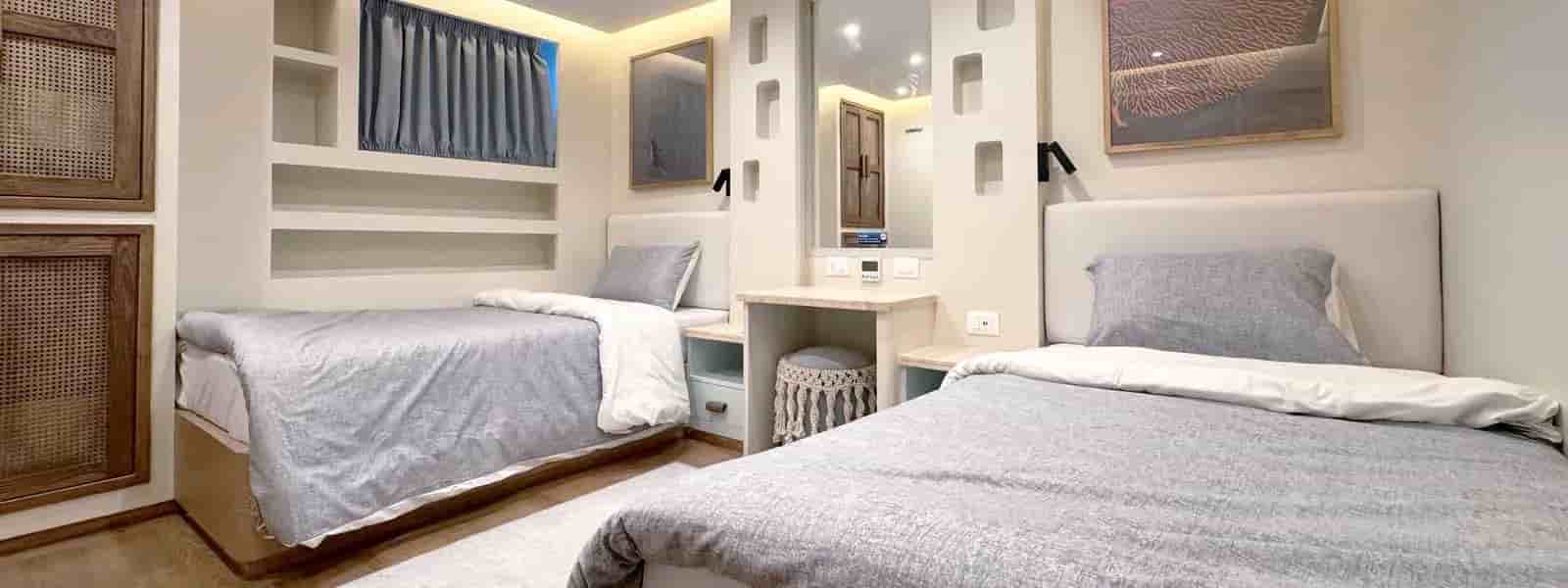 Thumbnail 9 Thumbnail 9