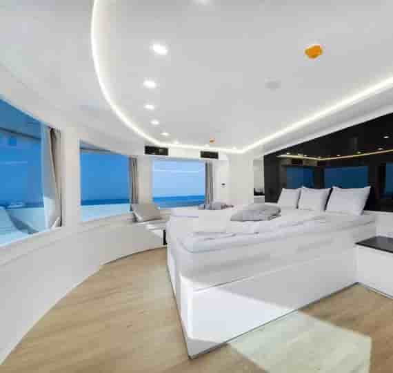 Thumbnail 5 Thumbnail 5