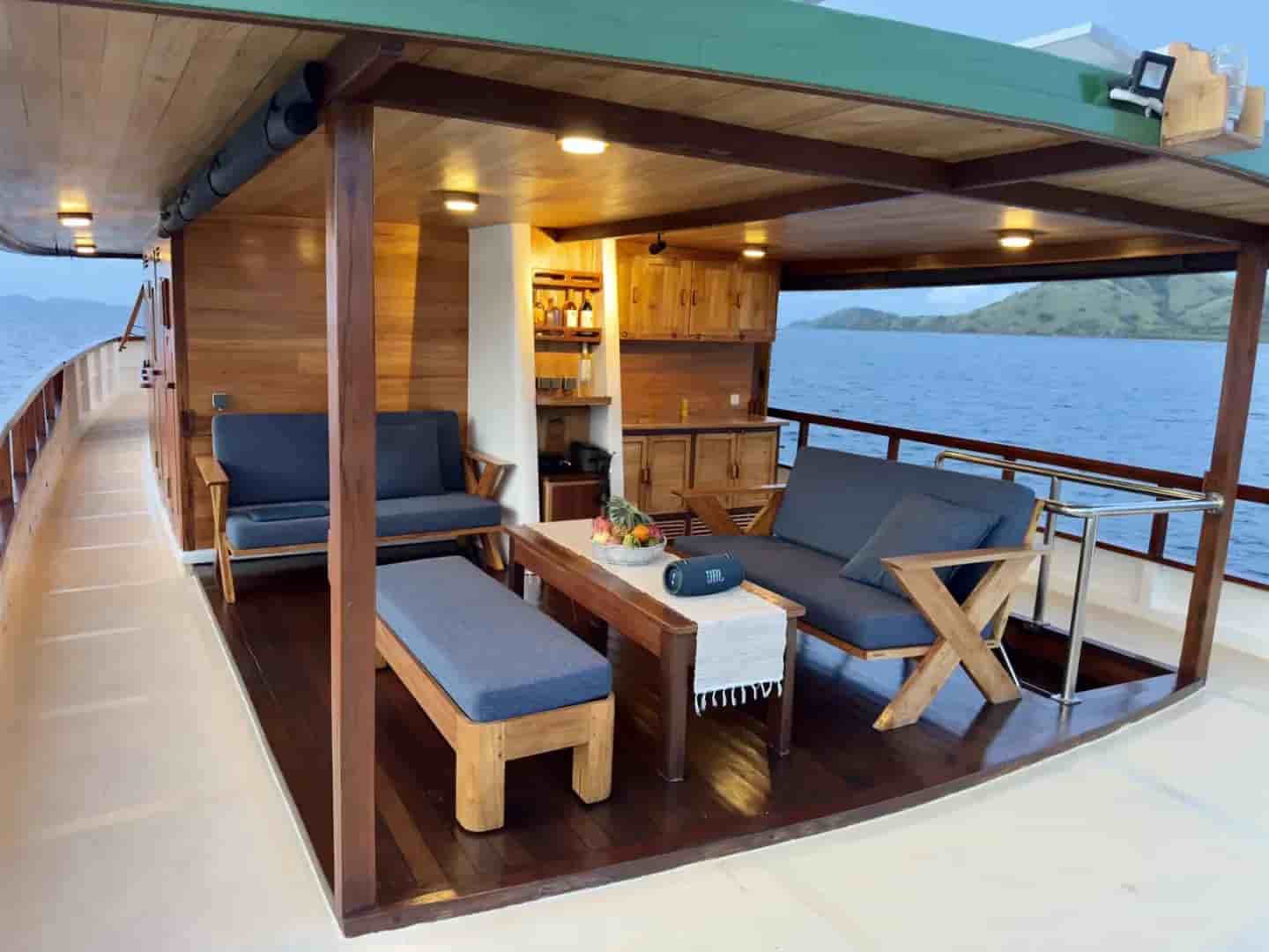 Thumbnail 13 Thumbnail 13