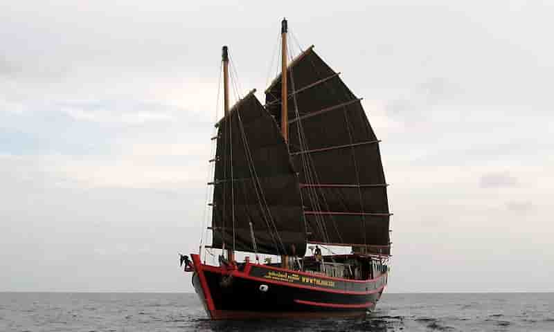 Thumbnail 9 Thumbnail 9