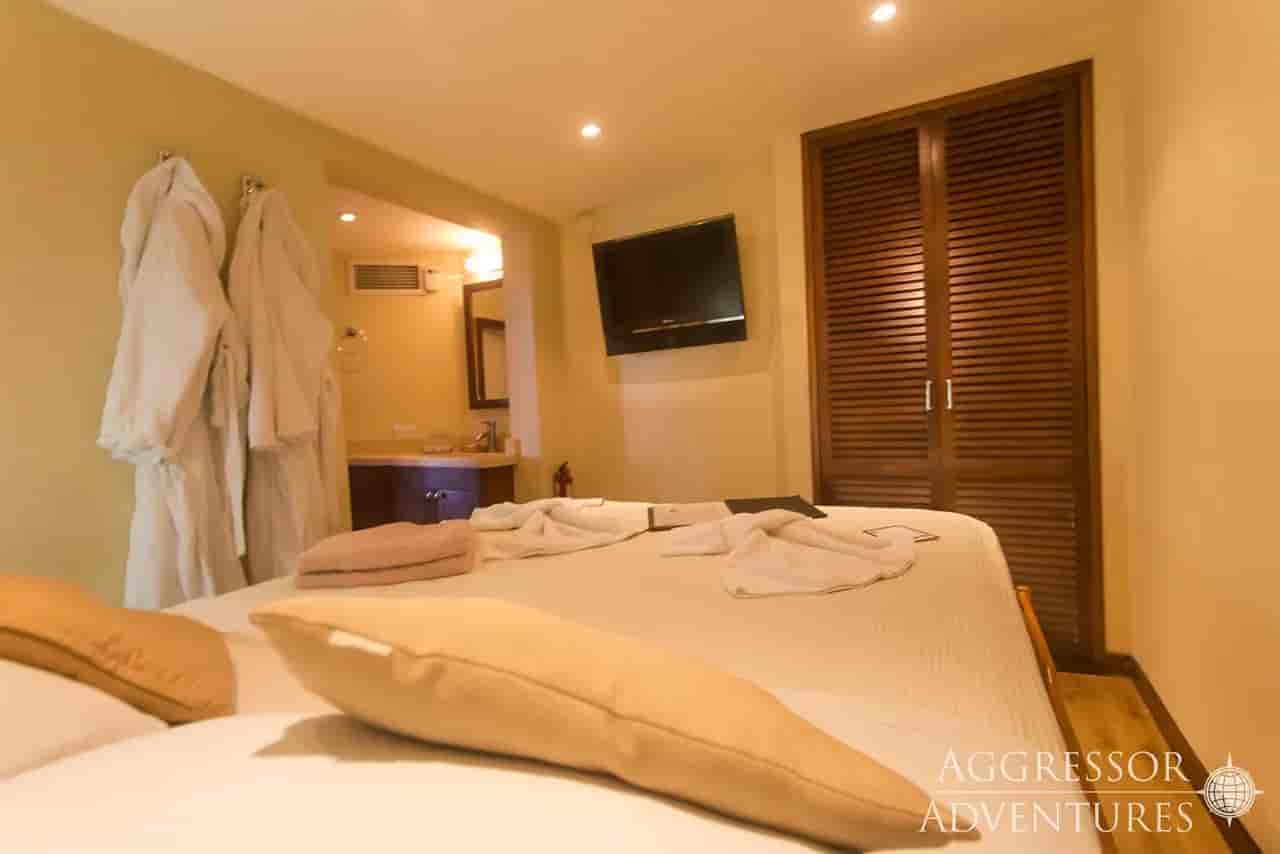 Thumbnail 6 Thumbnail 6