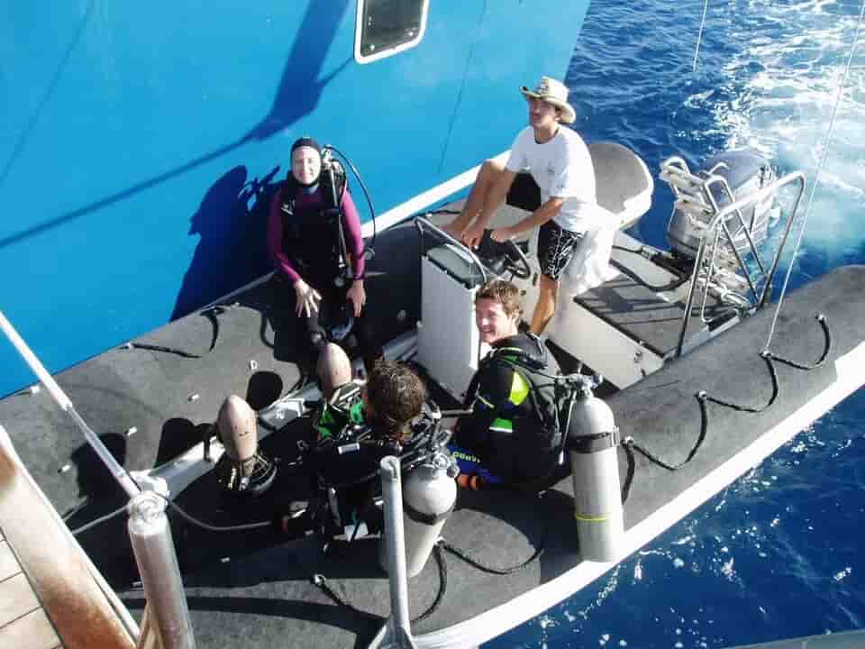 Thumbnail 9 Thumbnail 9